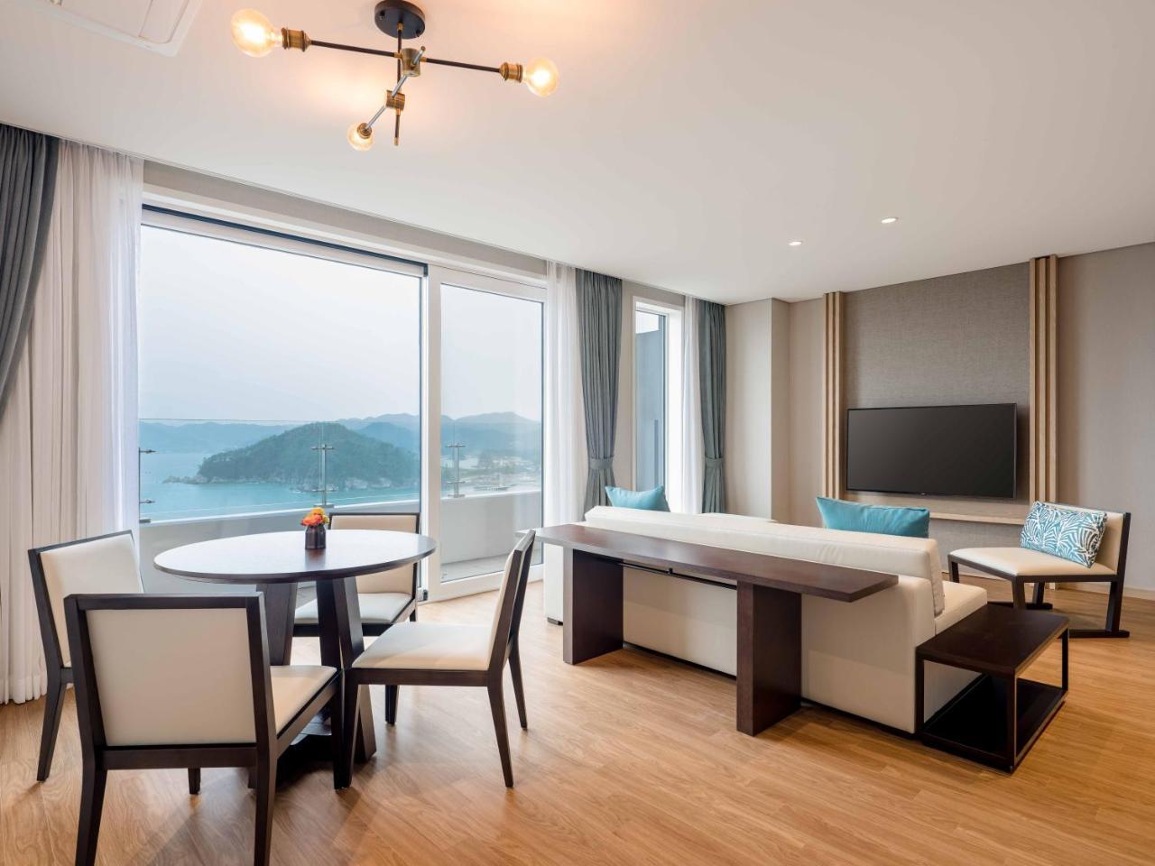 Hanwha Resort Geoje Belvedere Exterior photo